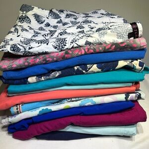 Scrubs Bundle of (9) Tops (4) Pants |Size Small